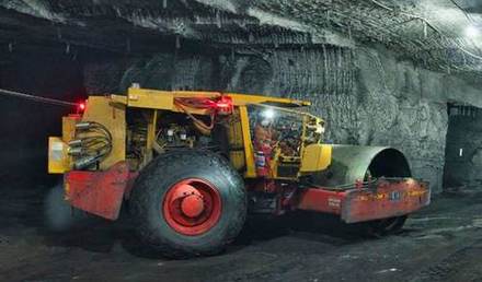 Underground & Surface Mining — Ditsogo Group project photograph 3